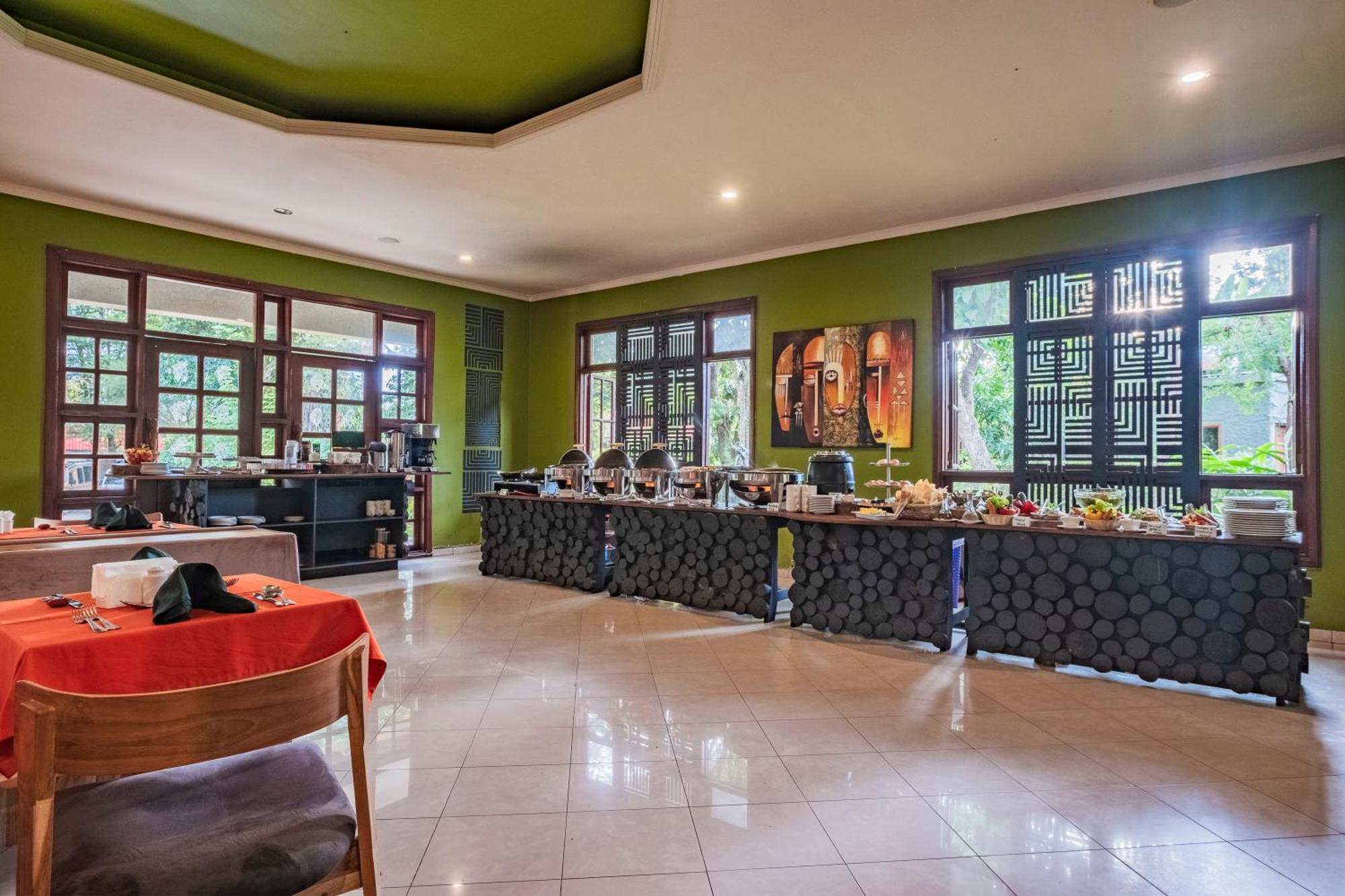 Arusha Planet Lodge Екстер'єр фото