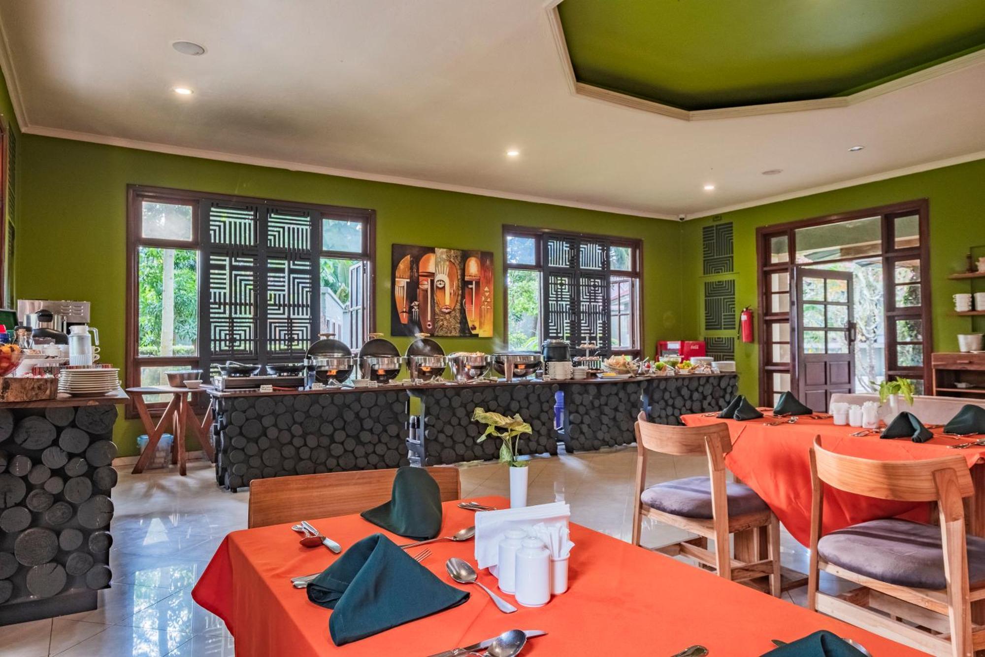 Arusha Planet Lodge Екстер'єр фото