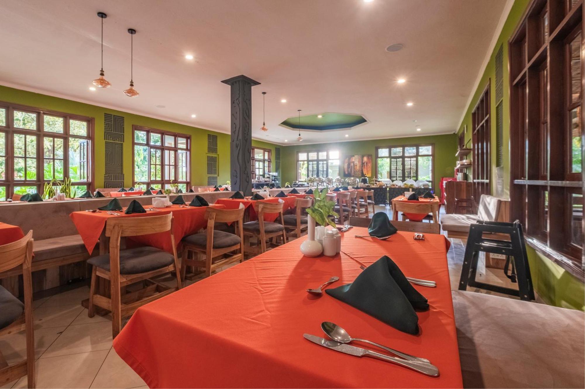 Arusha Planet Lodge Екстер'єр фото