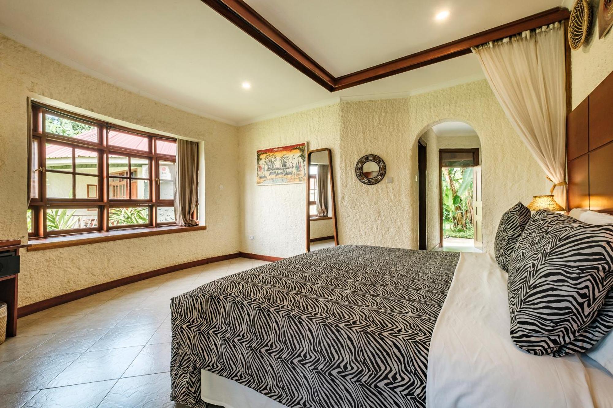 Arusha Planet Lodge Екстер'єр фото